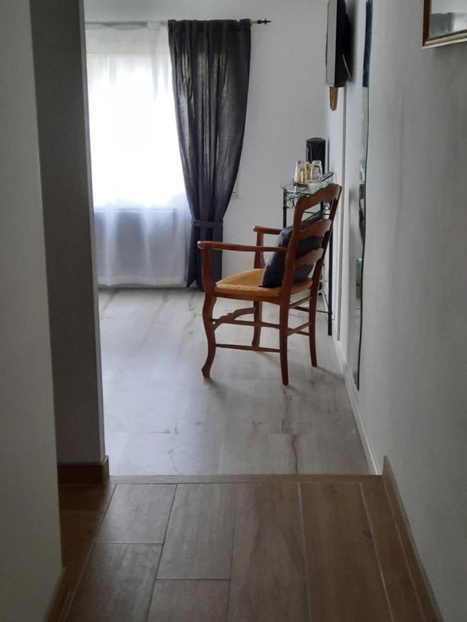 Mas Du Kairos Hotel Venasque Buitenkant foto