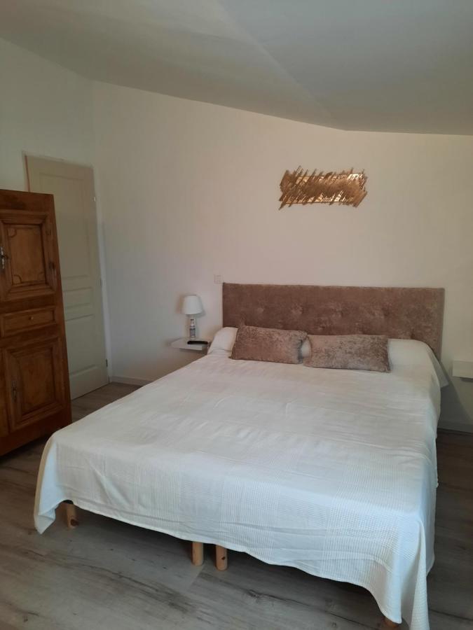 Mas Du Kairos Hotel Venasque Buitenkant foto