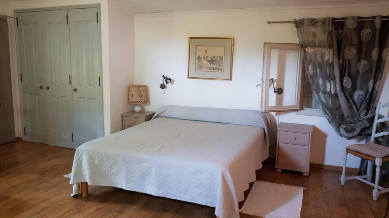 Mas Du Kairos Hotel Venasque Buitenkant foto